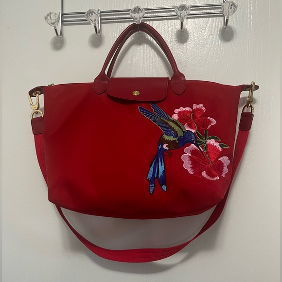 Longchamp Handbags - Beautiful limited Edition Longchamp Modele Depose bag with removable strap